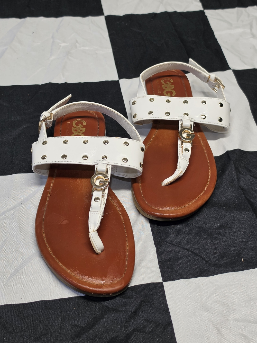 GBG Los Angeles White Studded T-Strap Sandals with Gold G Accent